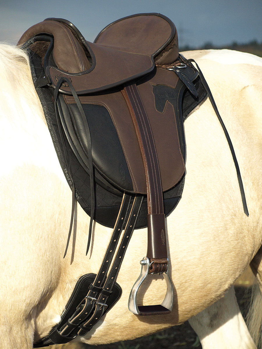 Barefoot Wide Stirrup Leathers