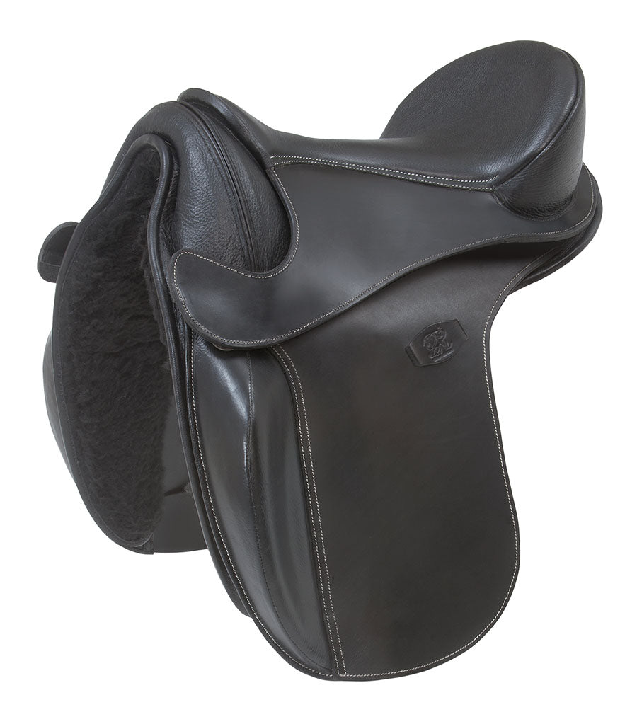SELLE DE DRESSAGE en cuir standard réglable Arena By Bates SELLE DE DRESSAGE en cuir standard réglable Arena By Bates